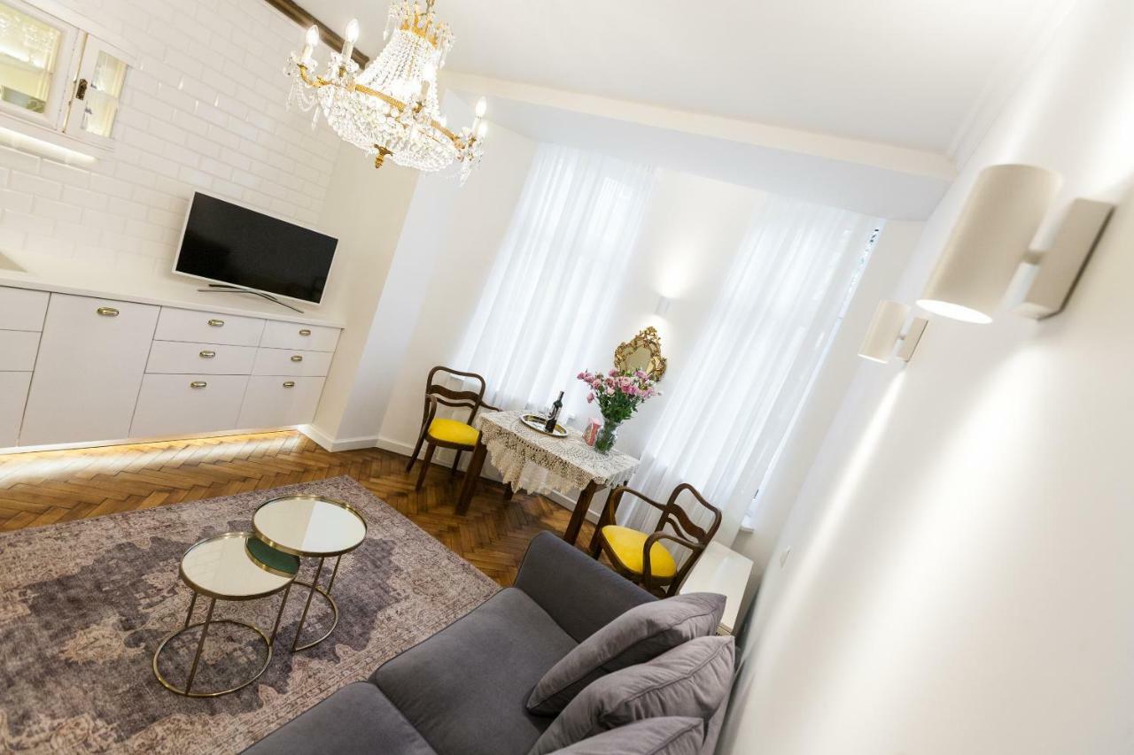 Luxury Apartment Pod Żyrandolem Kraków Zewnętrze zdjęcie