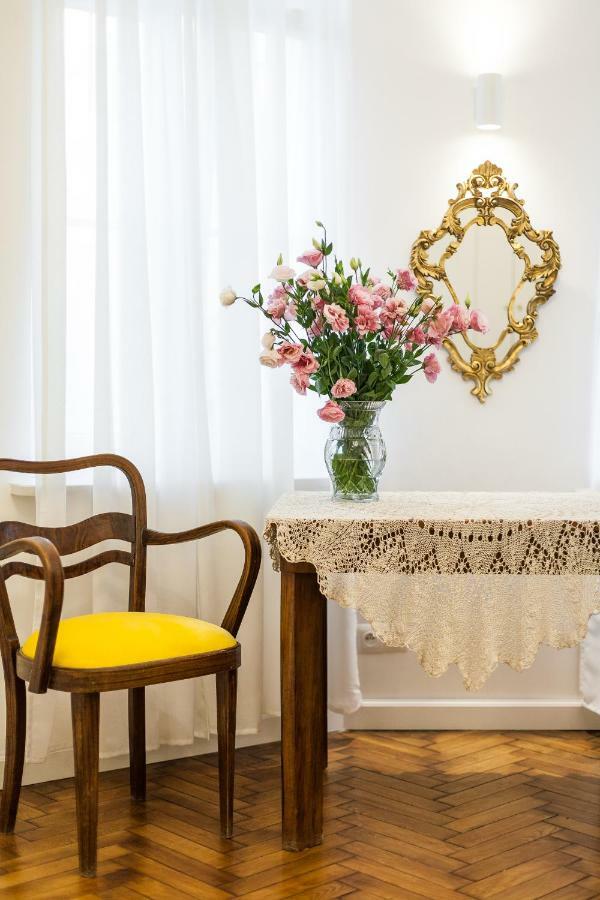 Luxury Apartment Pod Żyrandolem Kraków Zewnętrze zdjęcie
