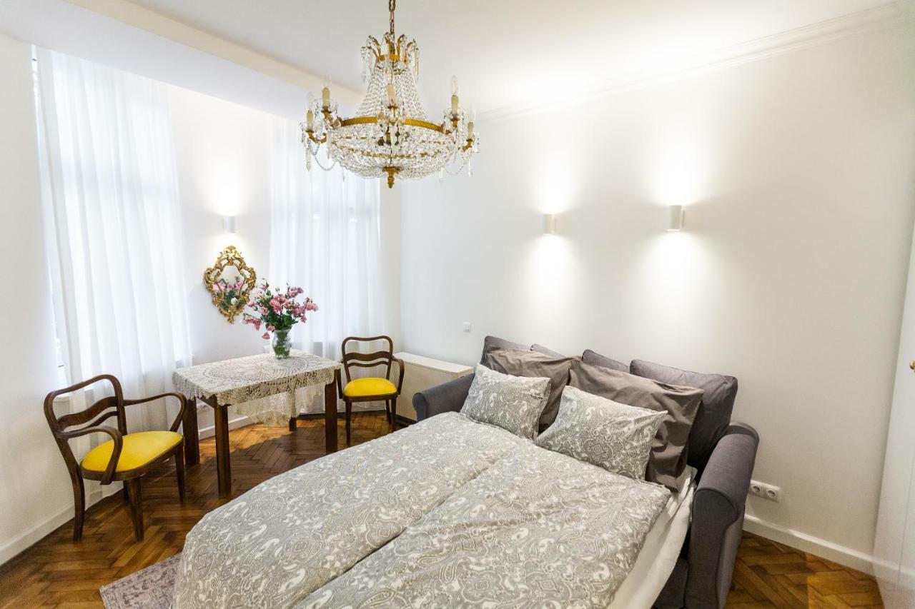 Luxury Apartment Pod Żyrandolem Kraków Zewnętrze zdjęcie